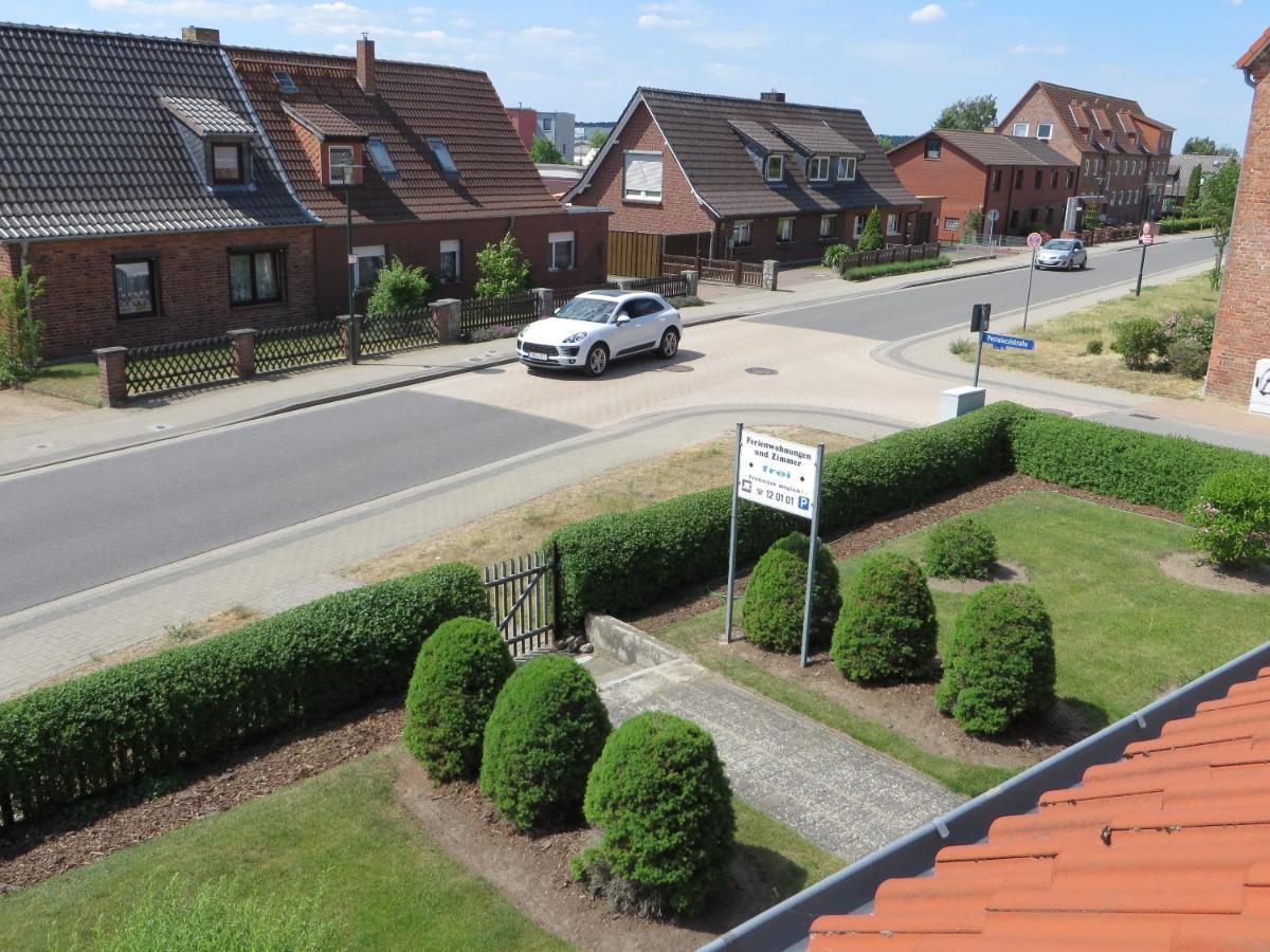 Ferienwohnungen "Marie" Mit Terrassen, Inclusive Park- Und Stellplaetze Am Haus, Mueritz-Strand Nur 700M, Altstadt 10Min, Ruhige Lage, 바렌 외부 사진