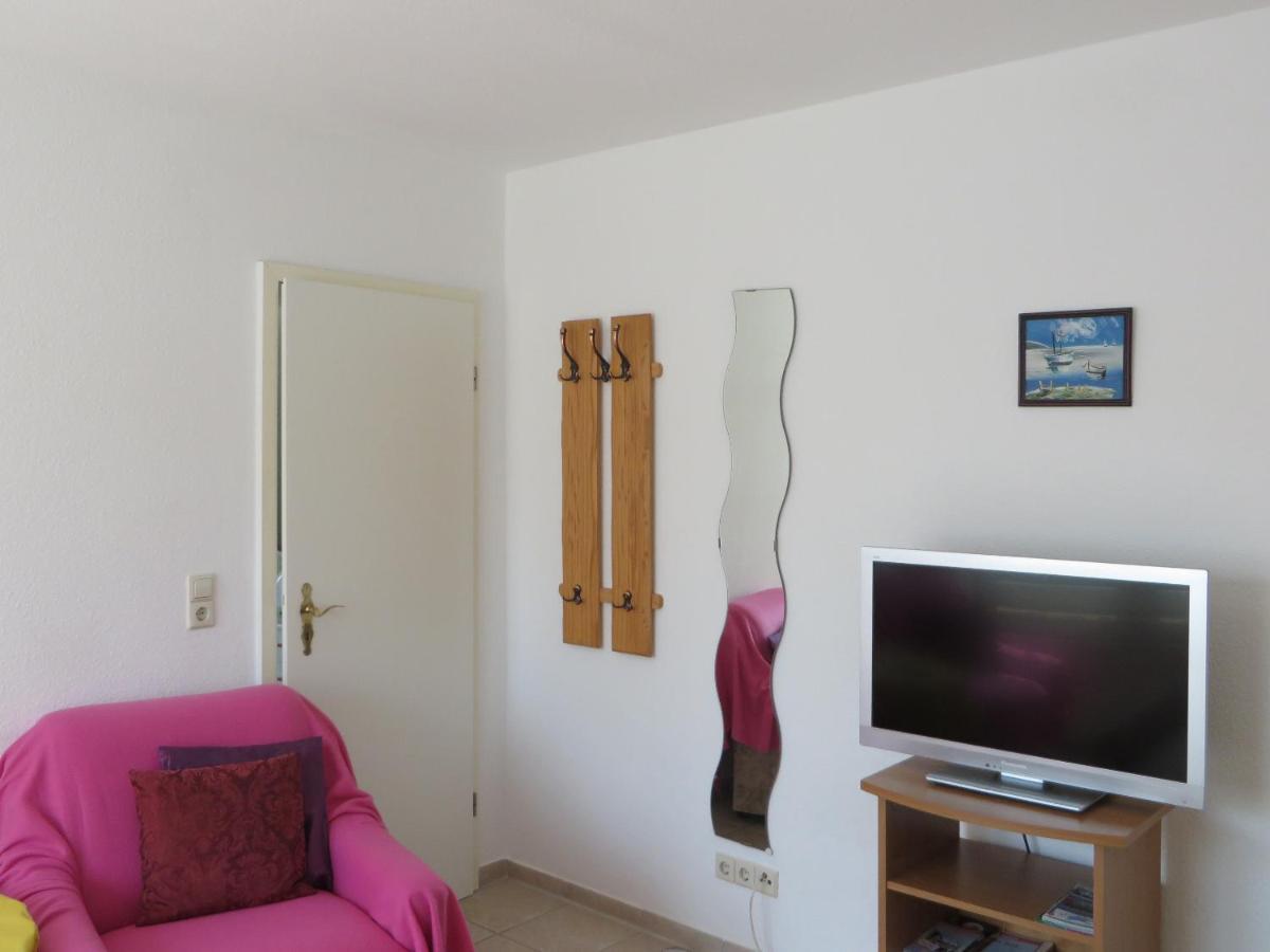 Ferienwohnungen "Marie" Mit Terrassen, Inclusive Park- Und Stellplaetze Am Haus, Mueritz-Strand Nur 700M, Altstadt 10Min, Ruhige Lage, 바렌 외부 사진