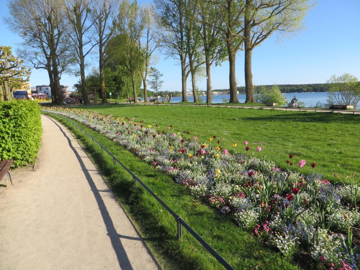 Ferienwohnungen "Marie" Mit Terrassen, Inclusive Park- Und Stellplaetze Am Haus, Mueritz-Strand Nur 700M, Altstadt 10Min, Ruhige Lage, 바렌 외부 사진